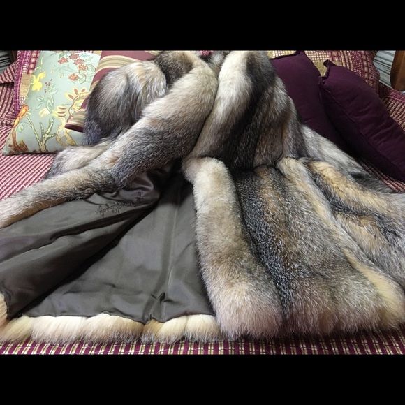 Silver Fox Jacket - Picture 3 of 5